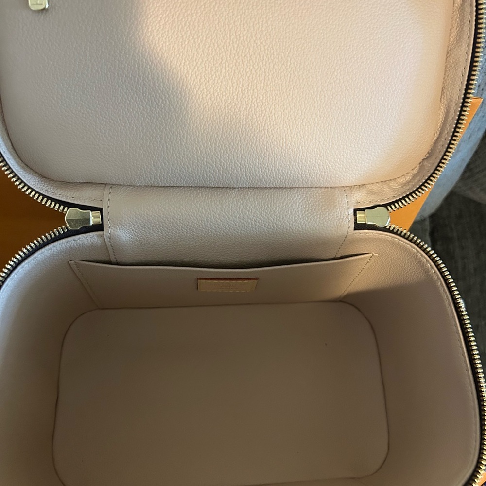 Louis Vuitton Brown Monogram Travel Case - Picture 7 of 10
